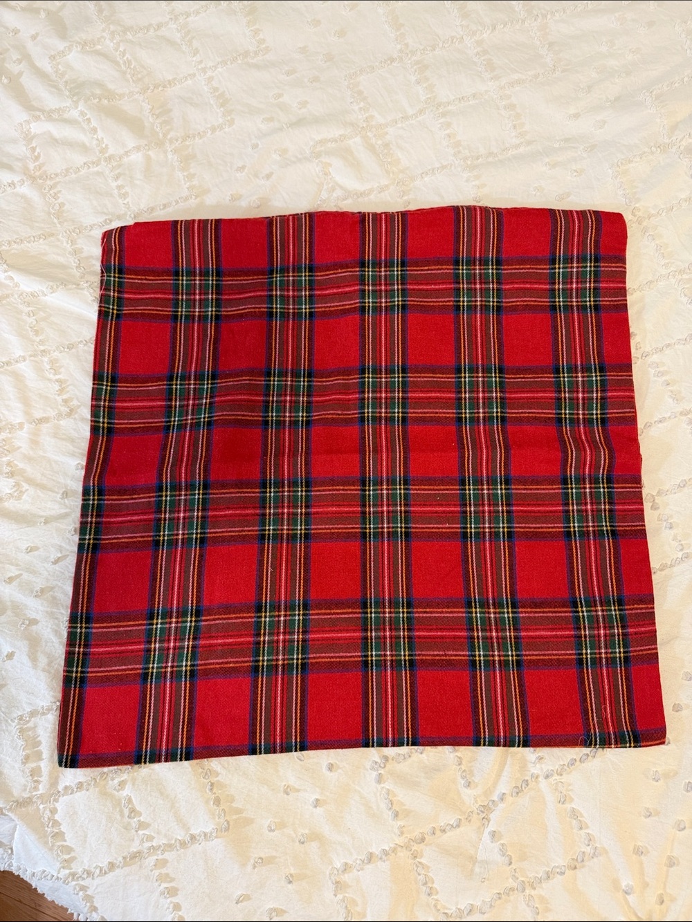 Red Tartan Plaid Pillow Cover nwot